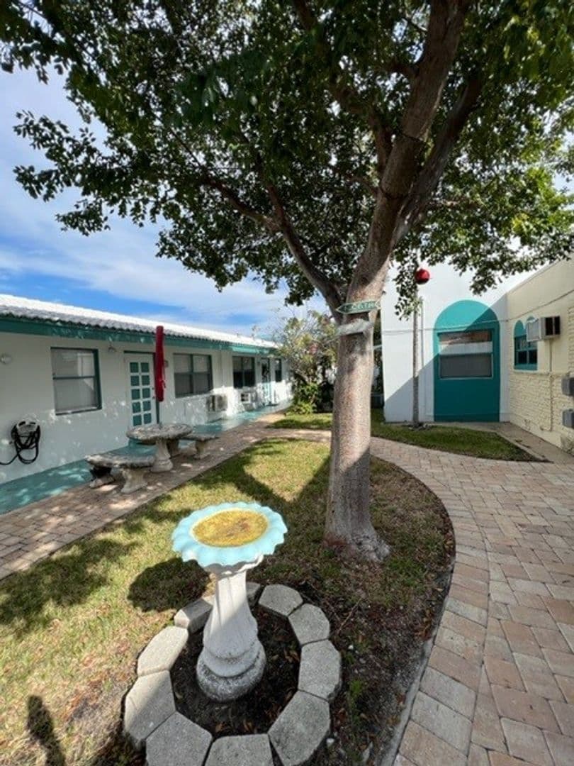Lauderdale by the Sea Apartment: 4236 & 4238 Seagrape Drive | 4237 Bougainvilla Drive