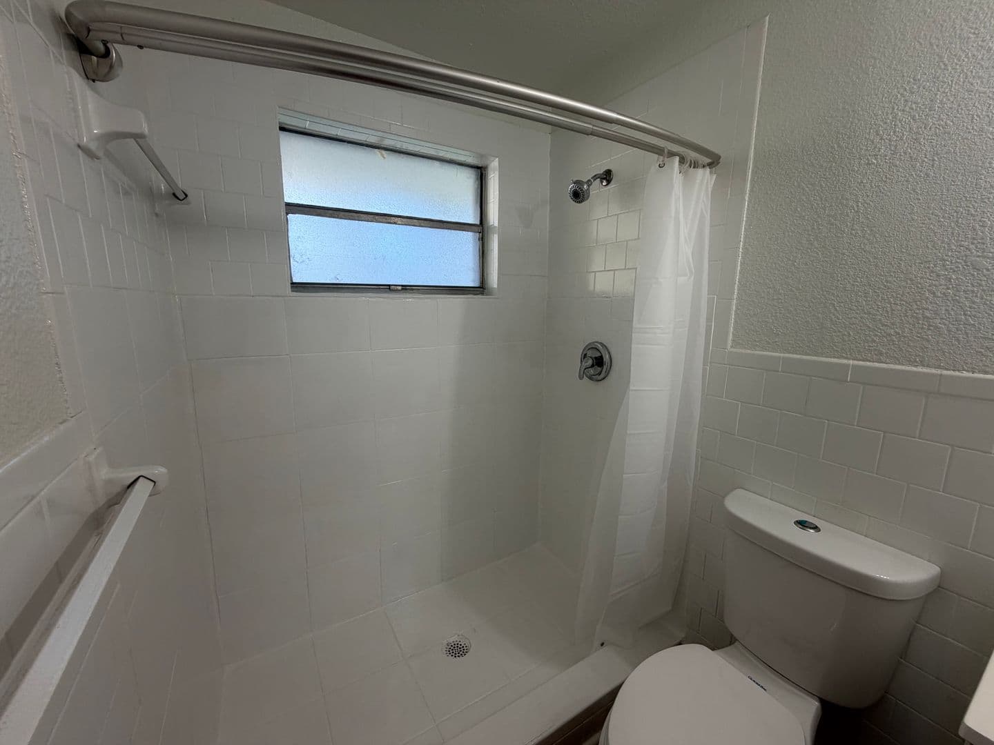 Hallandale Beach Apartment: 102-108 NW 1st Street (108 Premiere) | 112-128 NW 2nd Ave (128 Premiere)