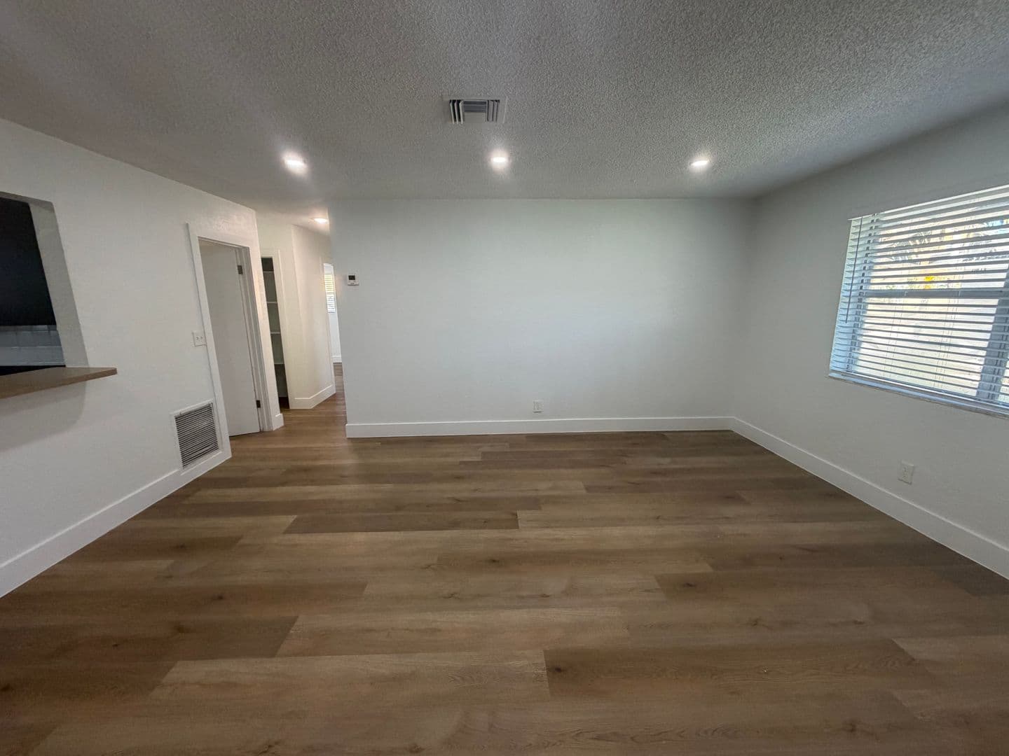 Hallandale Beach Apartment: 102-108 NW 1st Street (108 Premiere) | 112-128 NW 2nd Ave (128 Premiere)