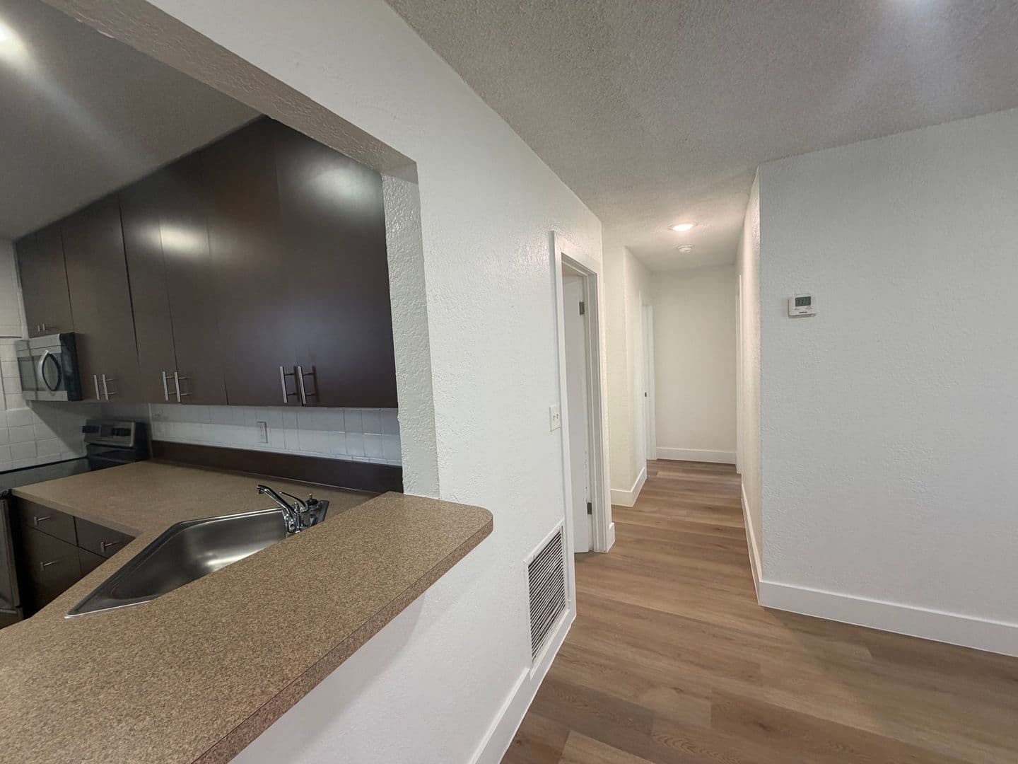 Hallandale Beach Apartment: 102-108 NW 1st Street (108 Premiere) | 112-128 NW 2nd Ave (128 Premiere)
