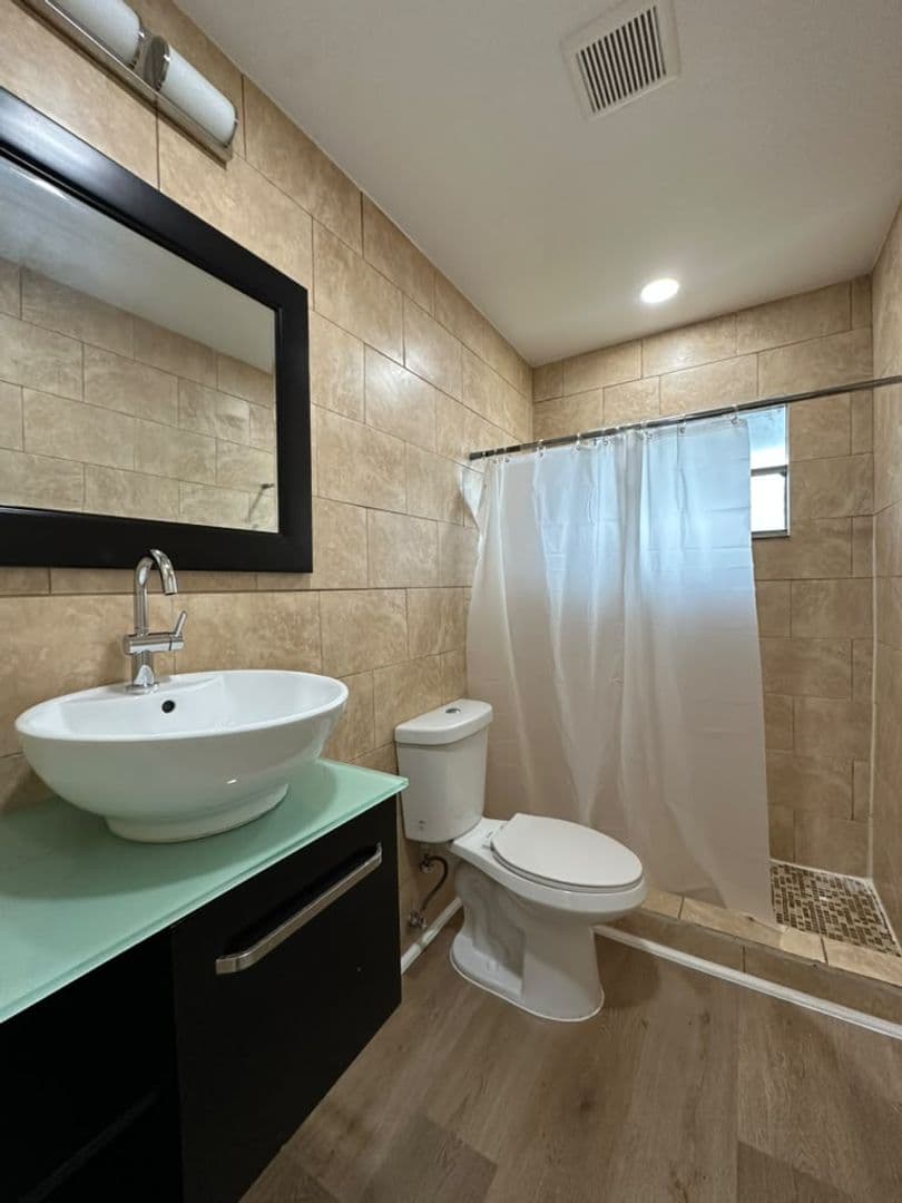 Hallandale Beach Apartment: 102-108 NW 1st Street (108 Premiere) | 112-128 NW 2nd Ave (128 Premiere)