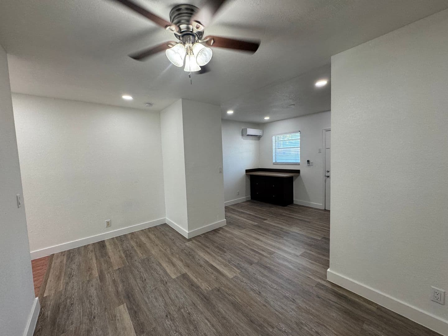 Hallandale Beach Apartment: 102-108 NW 1st Street (108 Premiere) | 112-128 NW 2nd Ave (128 Premiere)