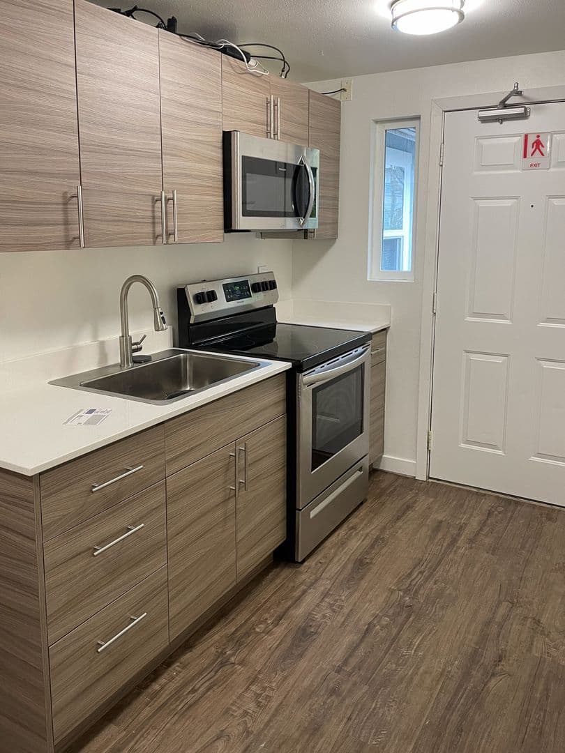Seattle Apartment: 1510 23rd Ave
