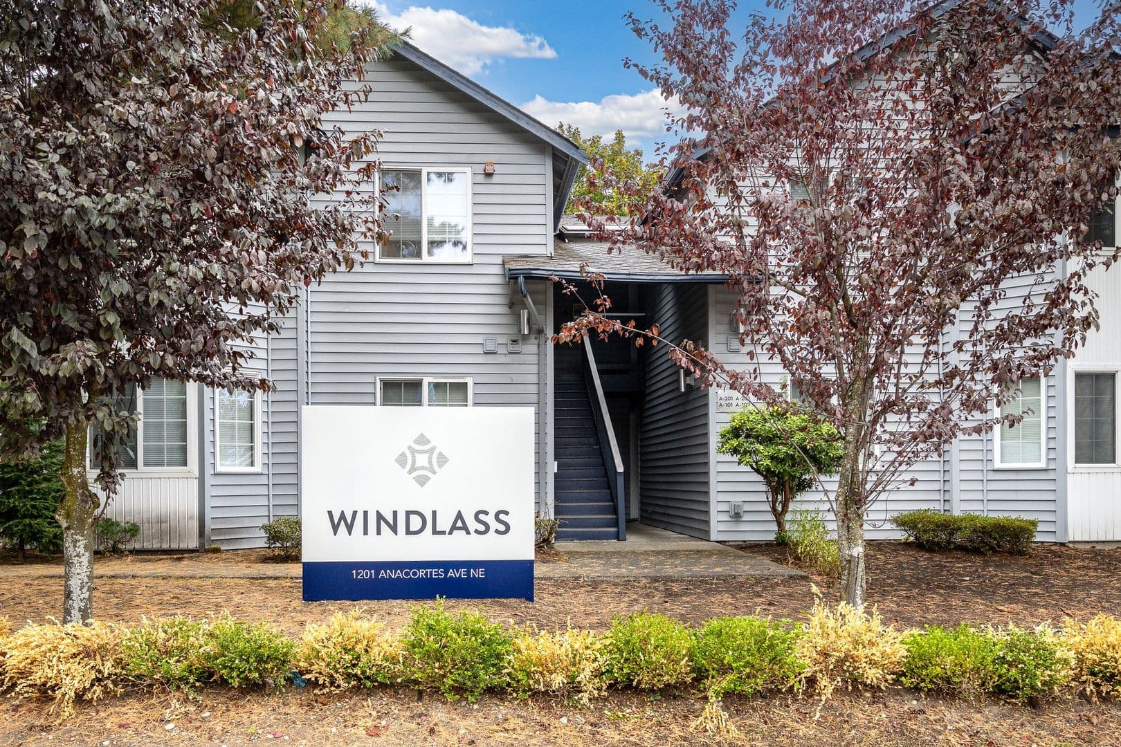 Renton Apartment: 1201 Anacortes Ave NE