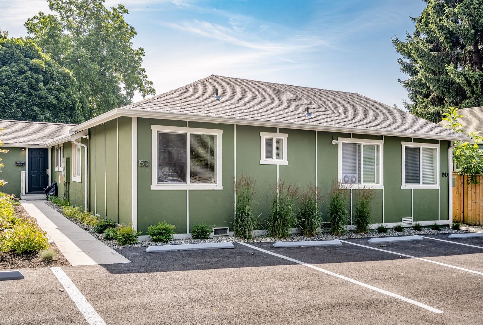 Seattle Apartment: 1510 23rd Ave