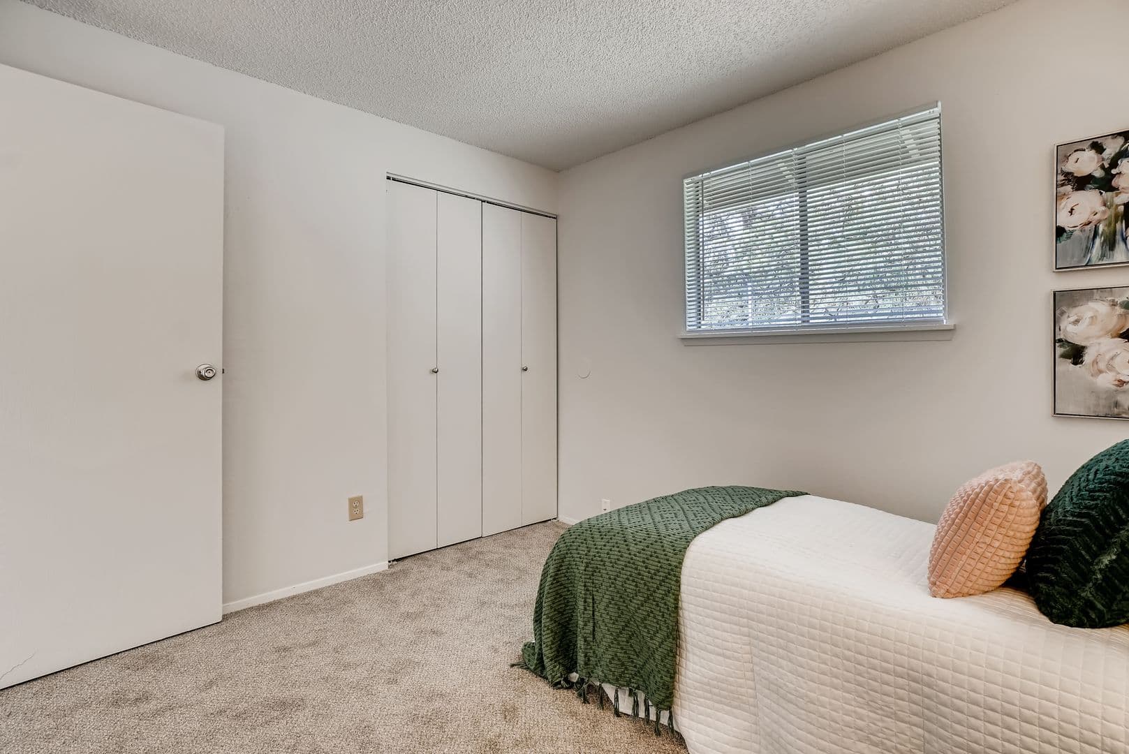 Auburn Multiplex: 2610 K Street NE