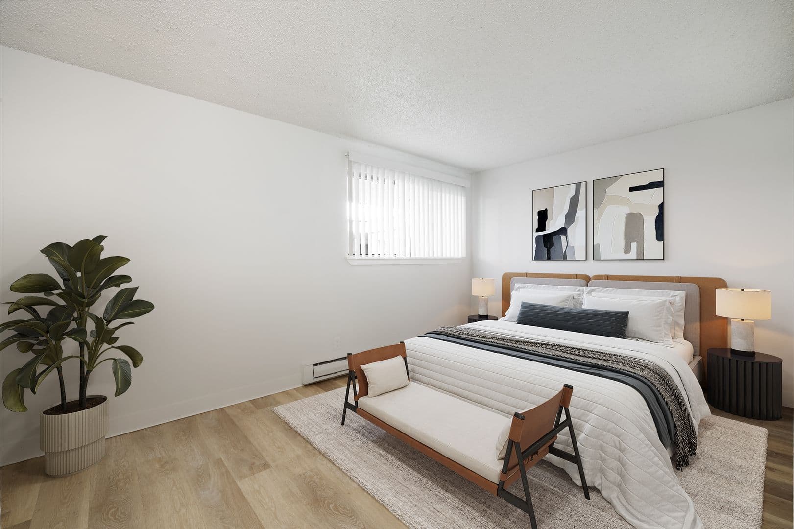 Seattle Apartment: 10746 16th Ave SW