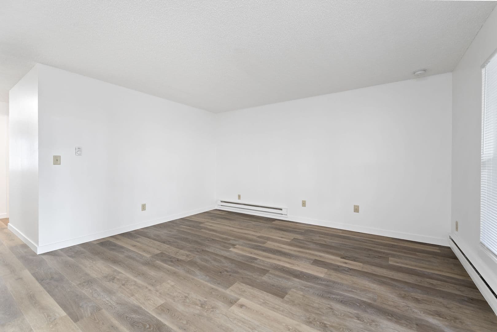Everett Apartment: 1031 75th St SE