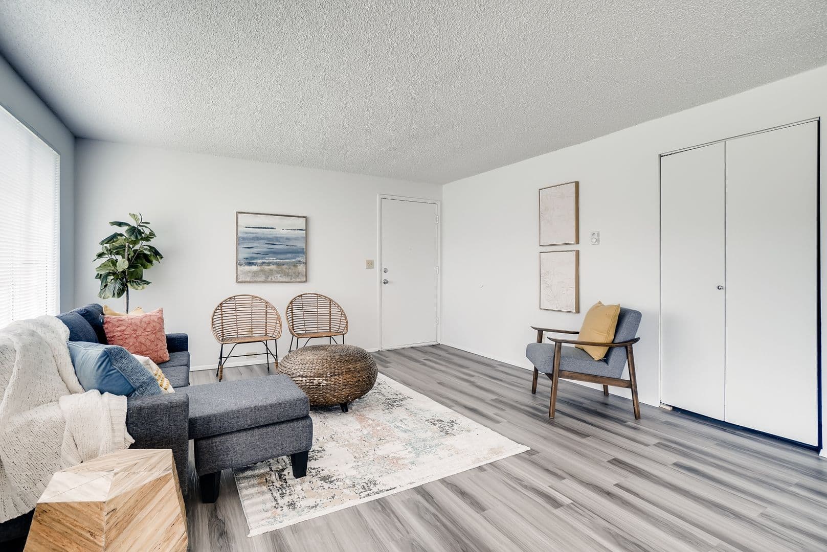 Auburn Multiplex: 2307 L Street NE