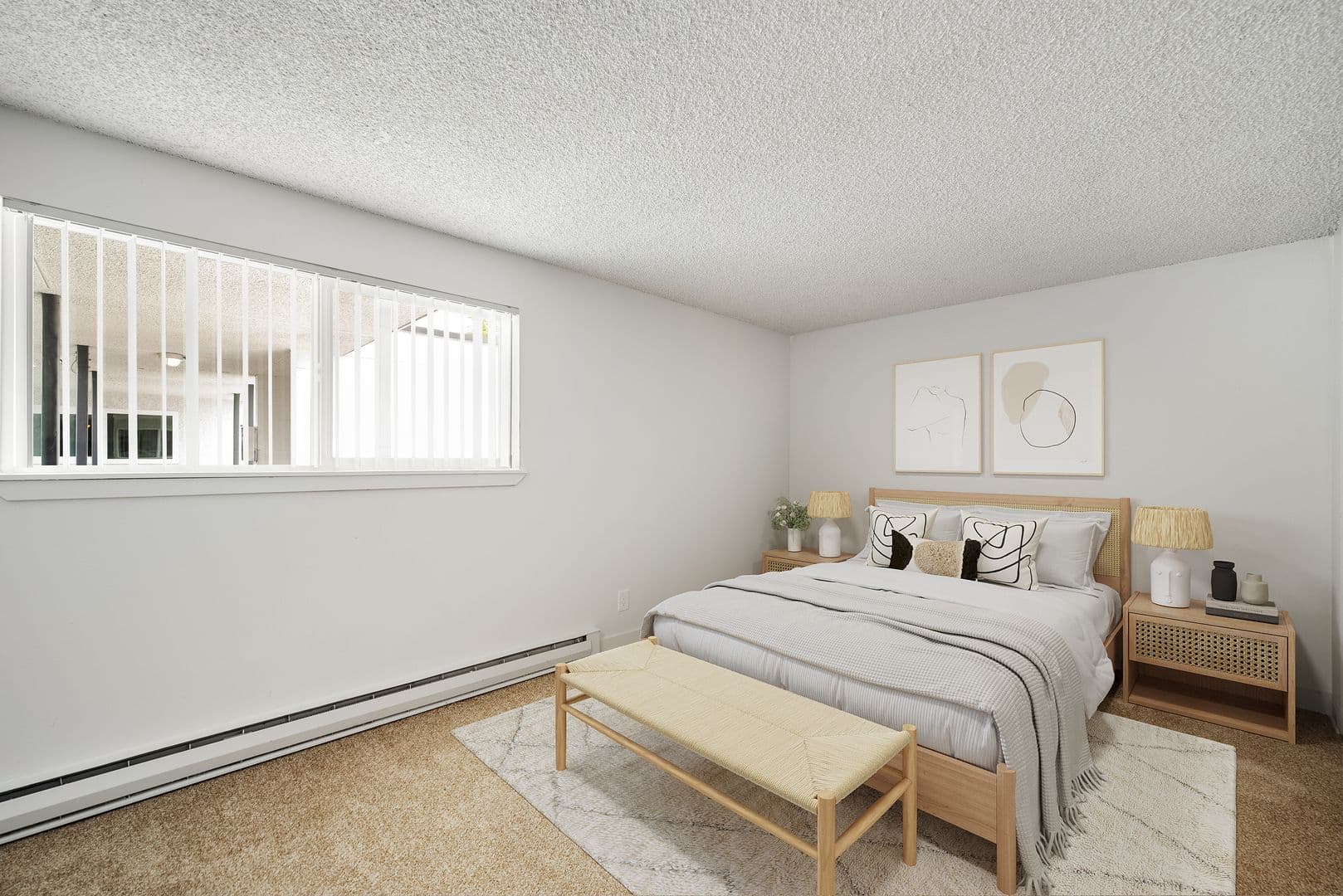 Seattle Apartment: 10746 16th Ave SW