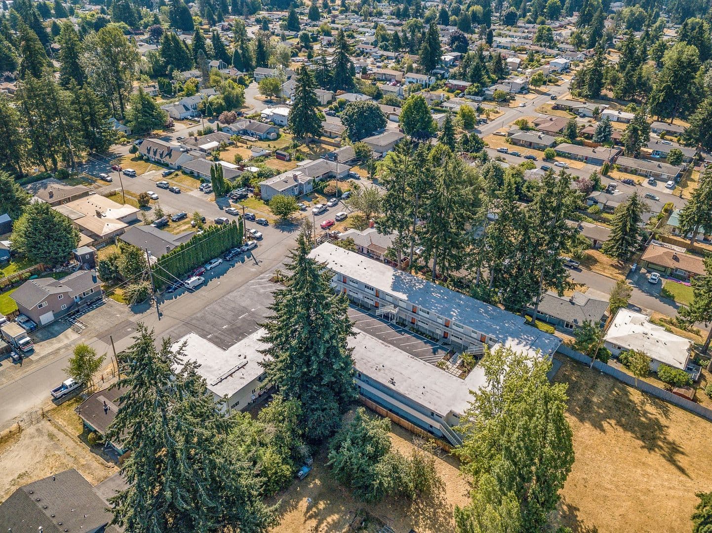 Renton Apartment: 1201 Anacortes Ave NE