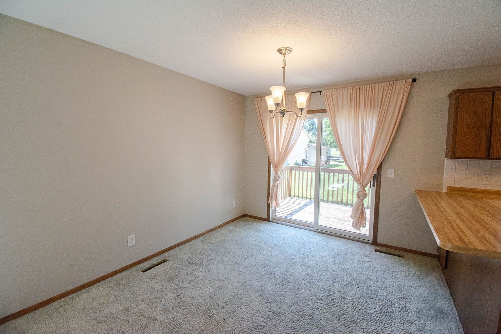 Rochester Apartment: 4433/4435 13th Ave NW