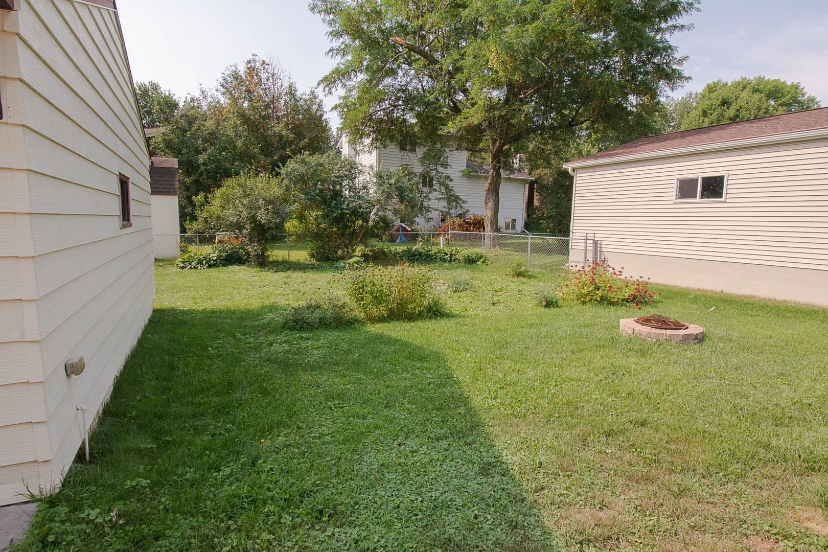 Rochester House: 1308 40th St NW