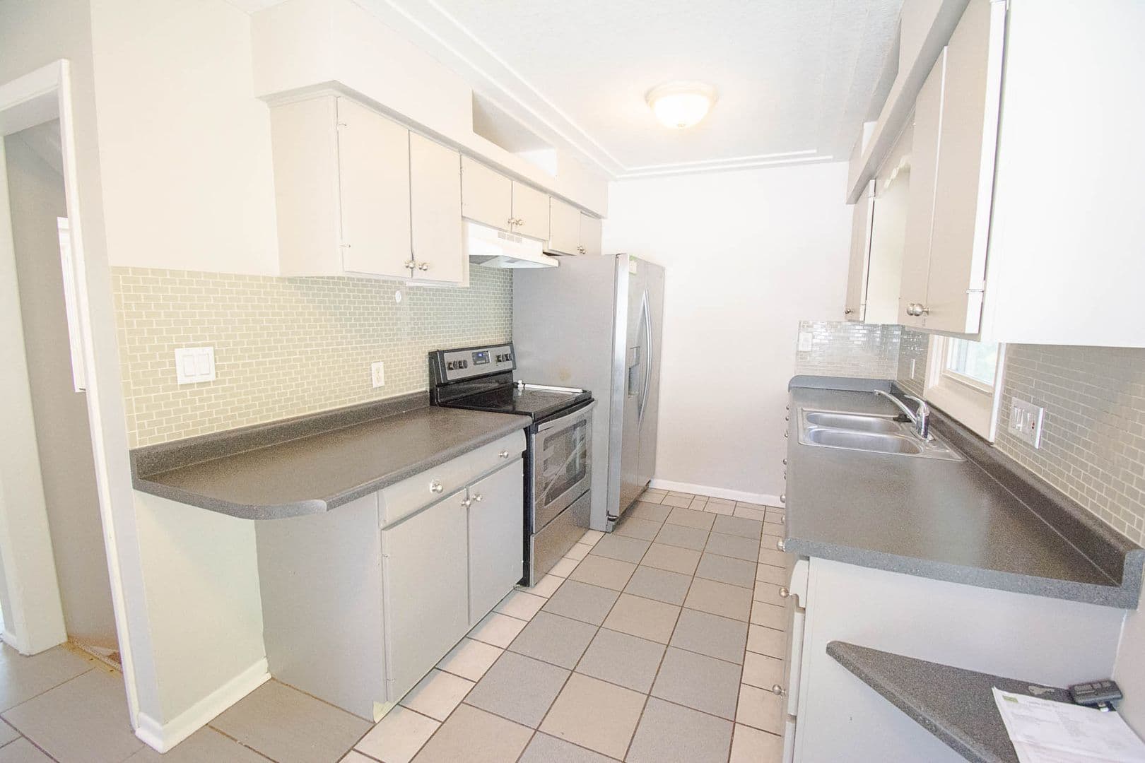 Rochester House: 2114 24th St NW
