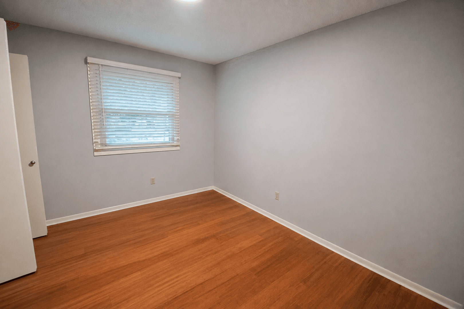 Rochester House: 1308 40th St NW