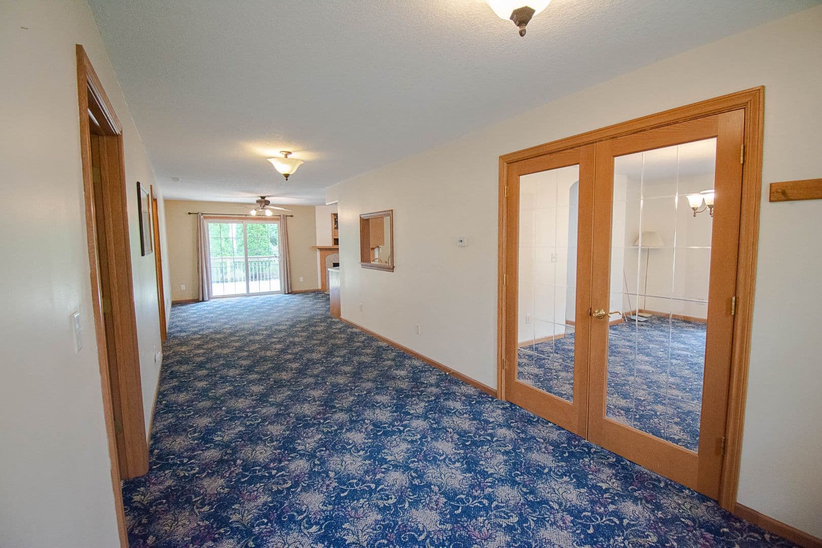 Rochester House: 919 Baird Ln NE