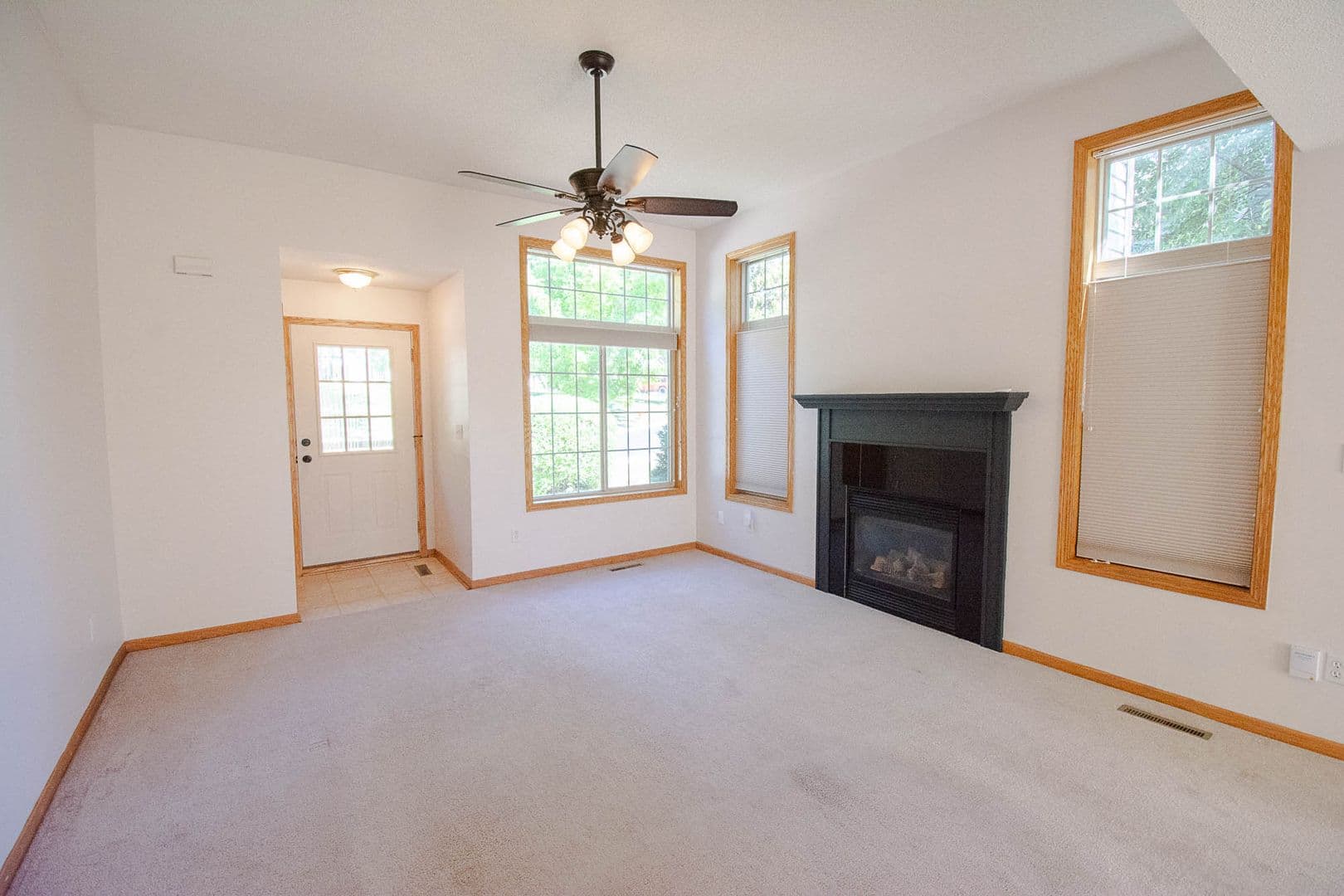 Rochester House: 1354 Arthur Ln NW