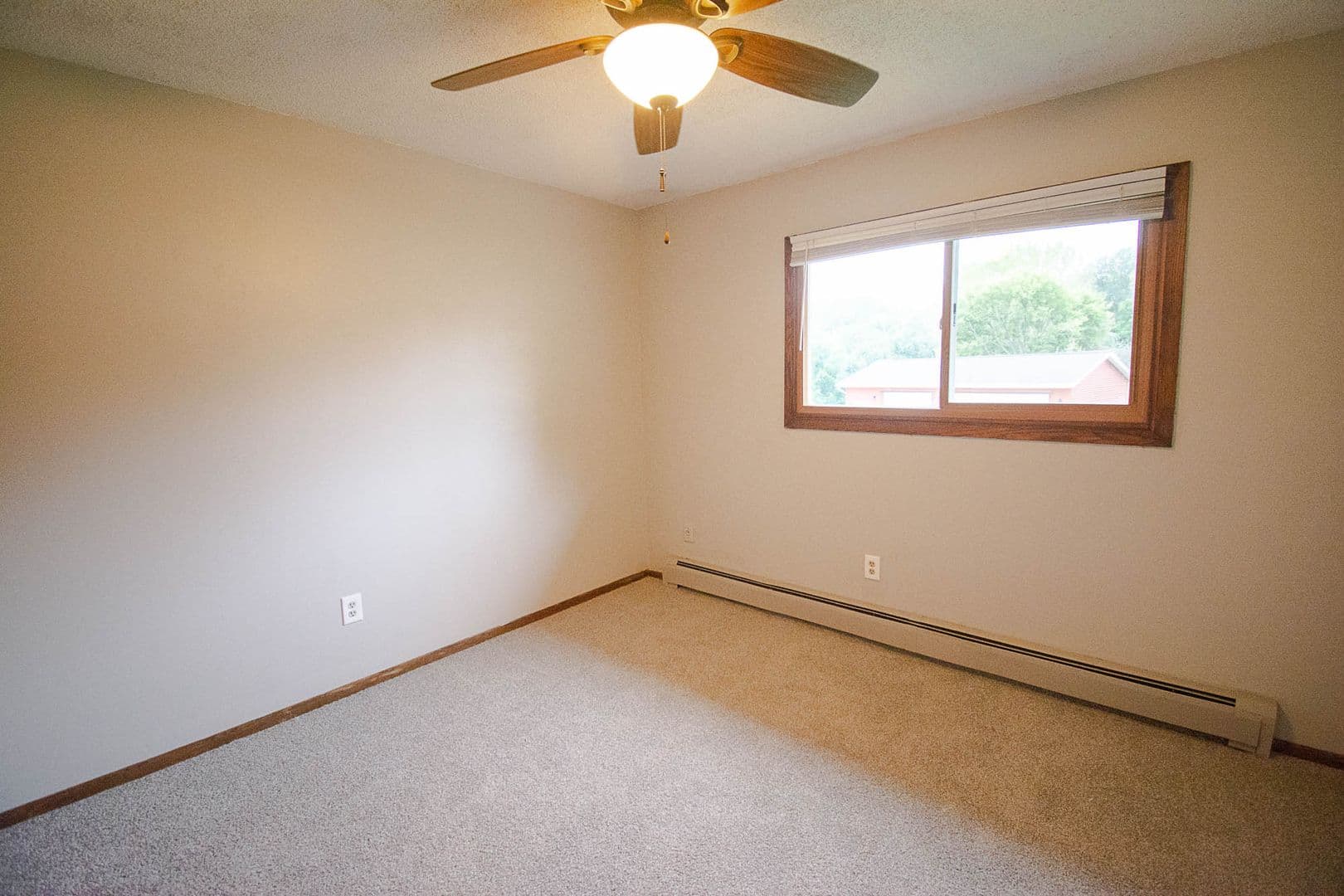 Rochester House: 3703 Willow Heights Dr SW