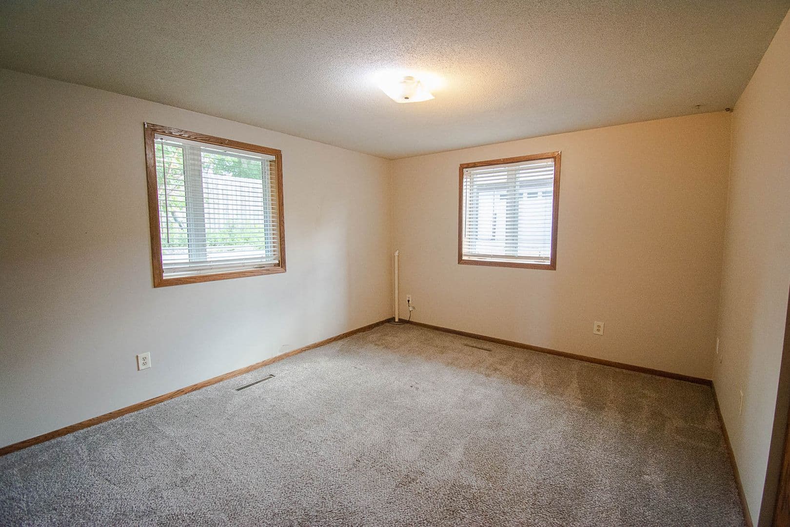 Rochester Apartment: 1720-1722 41st St NW