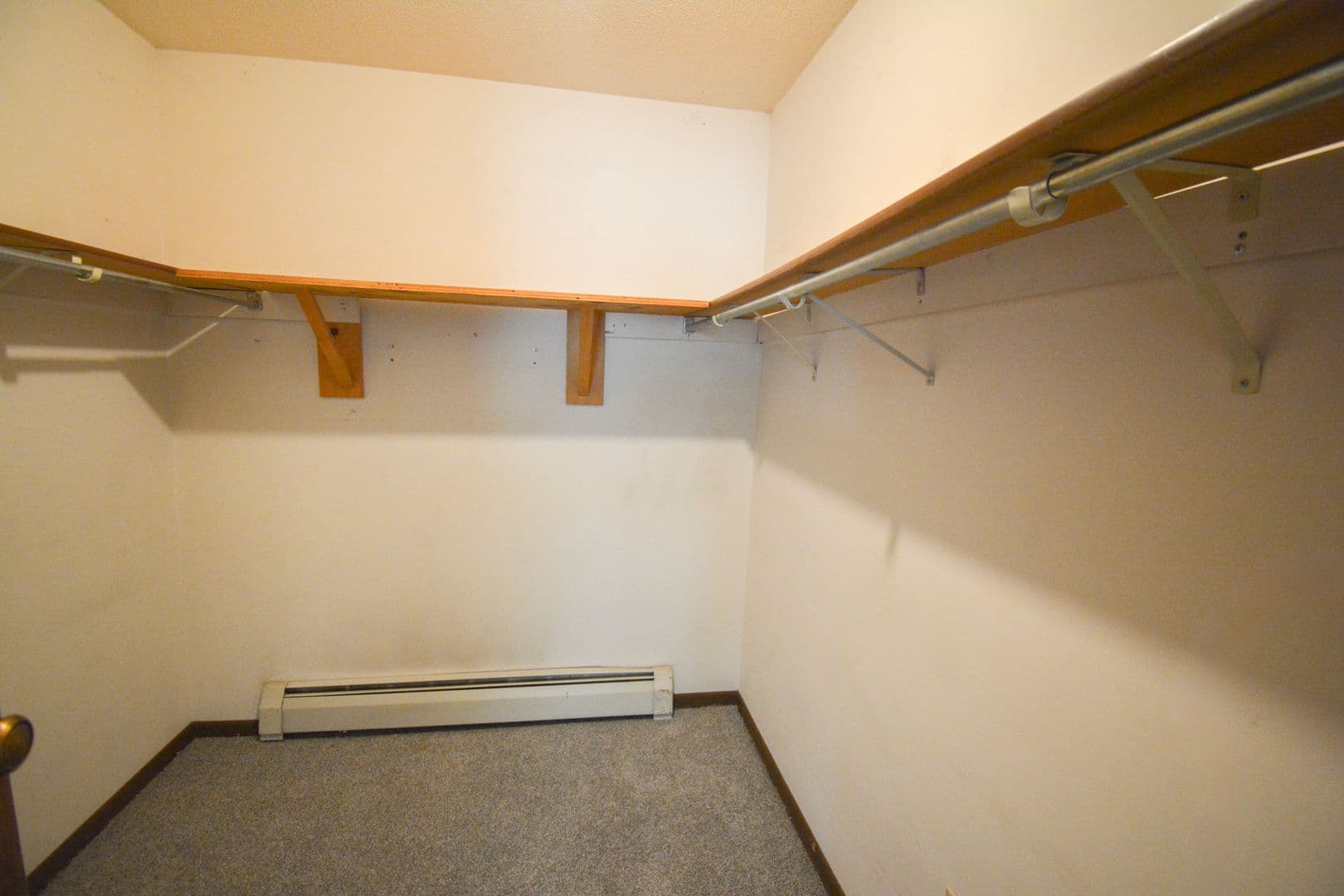 Rochester Condo: 2312 Valleyhigh Dr NW # F105