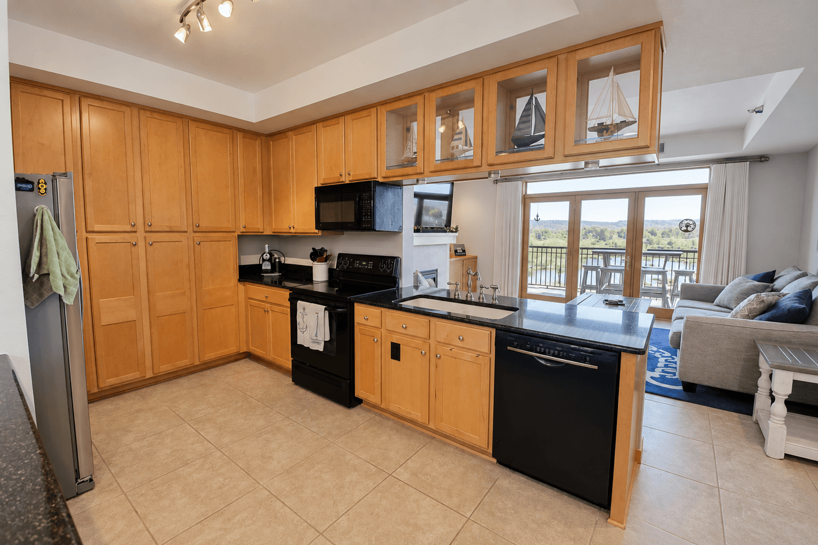 Lake City Condo: 101 S Washington St # 308