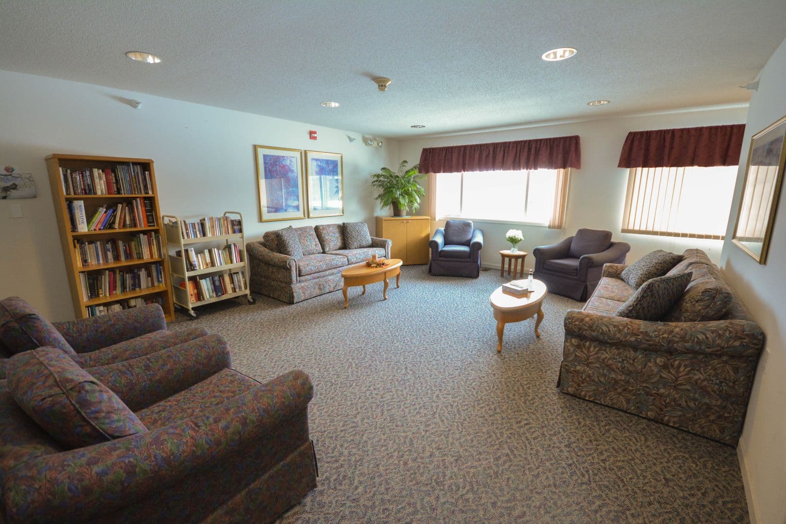 Stewartville Apartment: 110 4th St NE