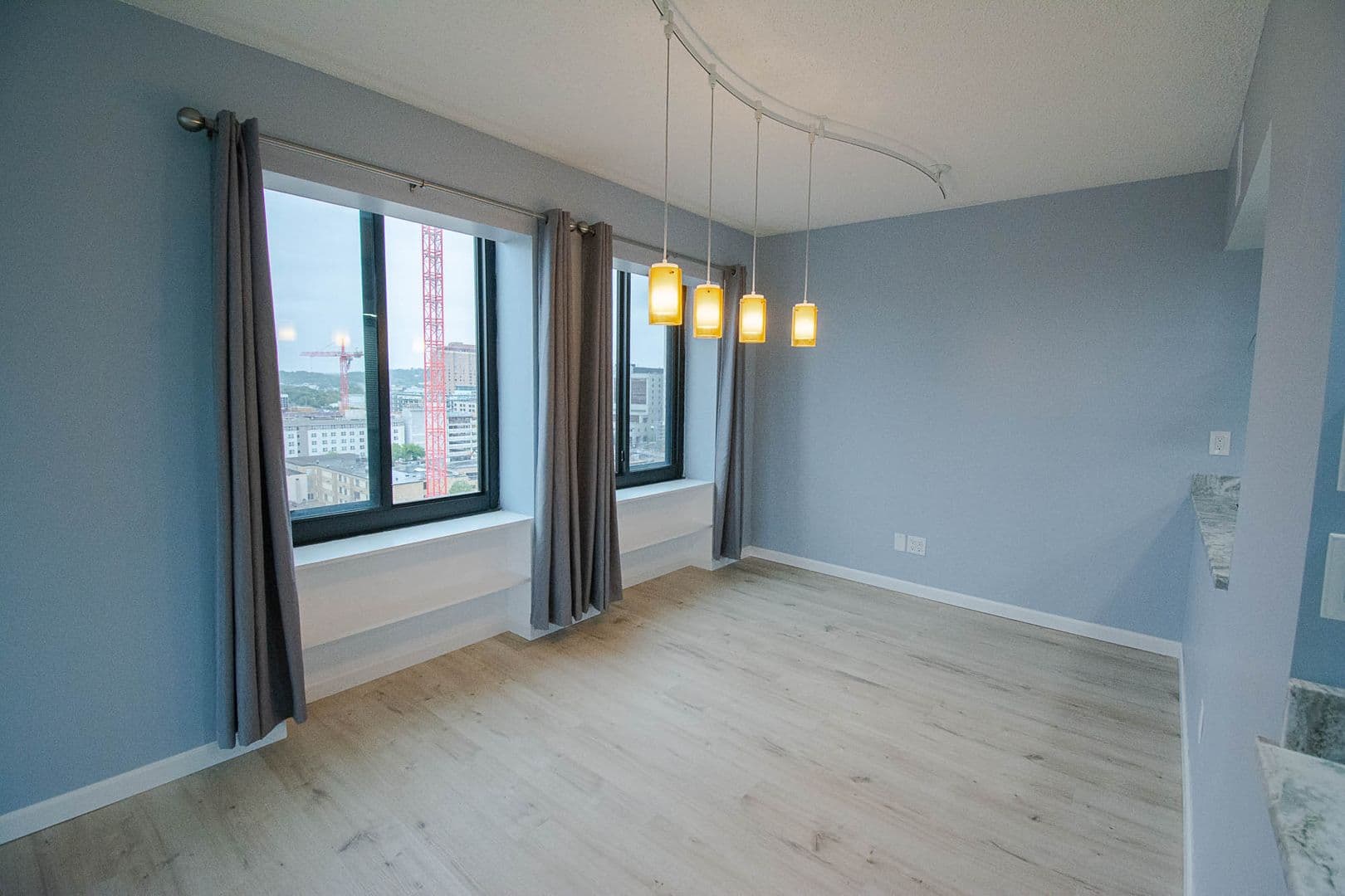 Rochester House: 207 5th Ave SW # 1001