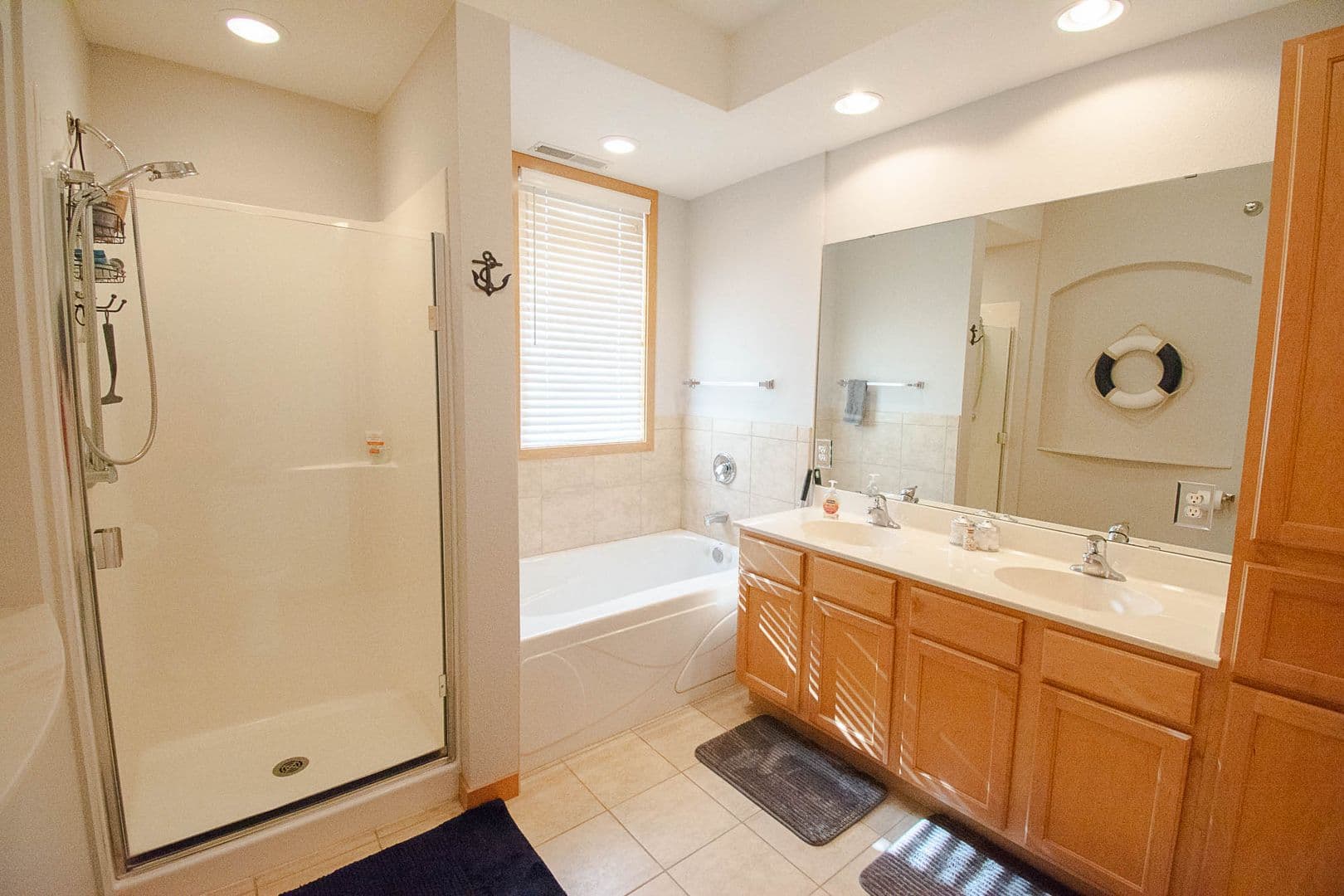 Lake City Condo: 101 S Washington St # 308