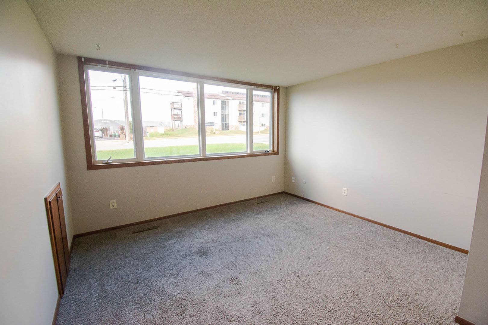 Rochester Apartment: 1720-1722 41st St NW
