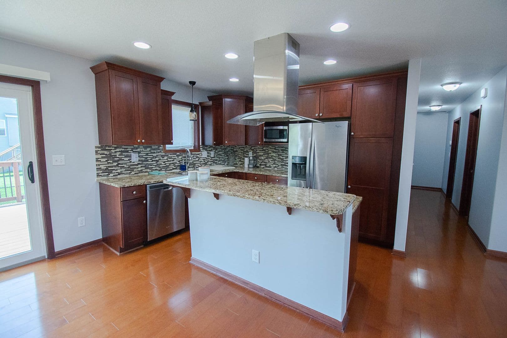 Rochester House: 6143 39th Ave NW