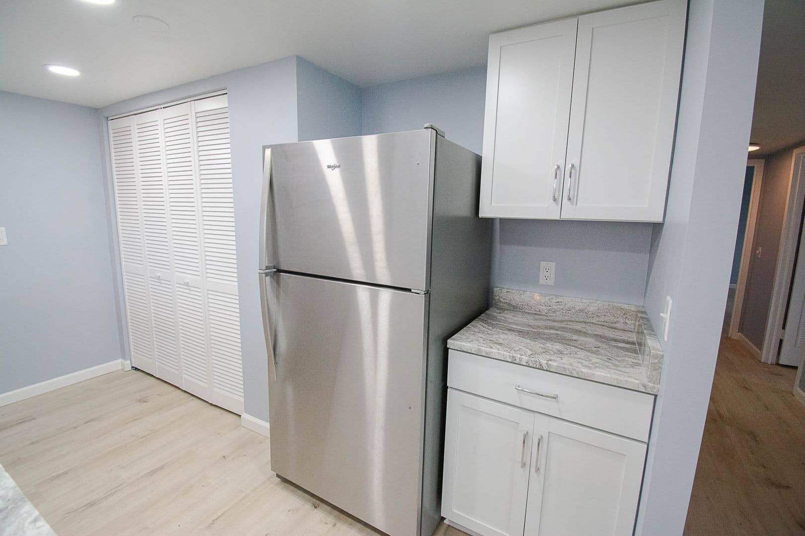 Rochester House: 207 5th Ave SW # 1001