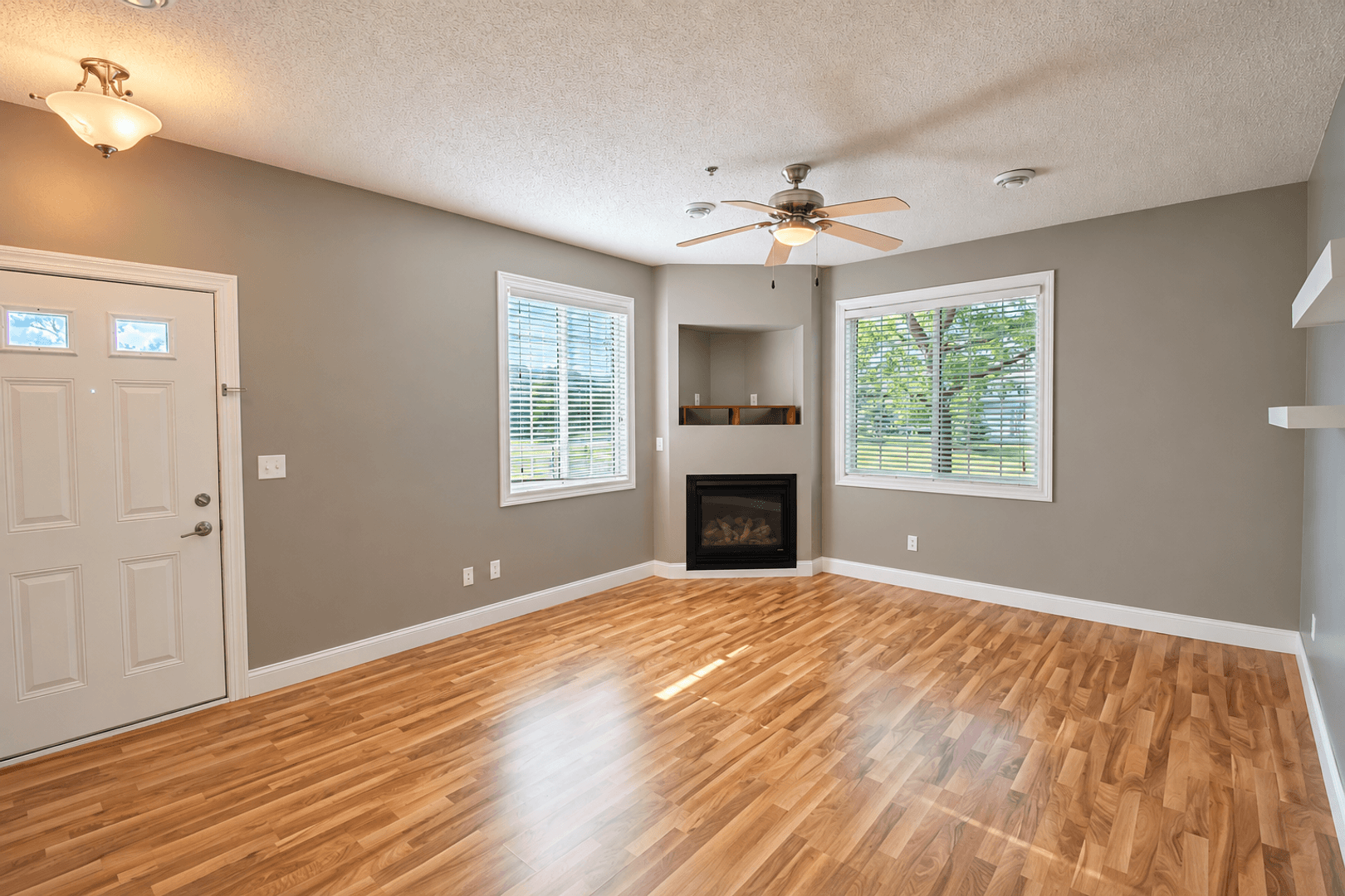 Rochester House: 6281 29th Ave NW
