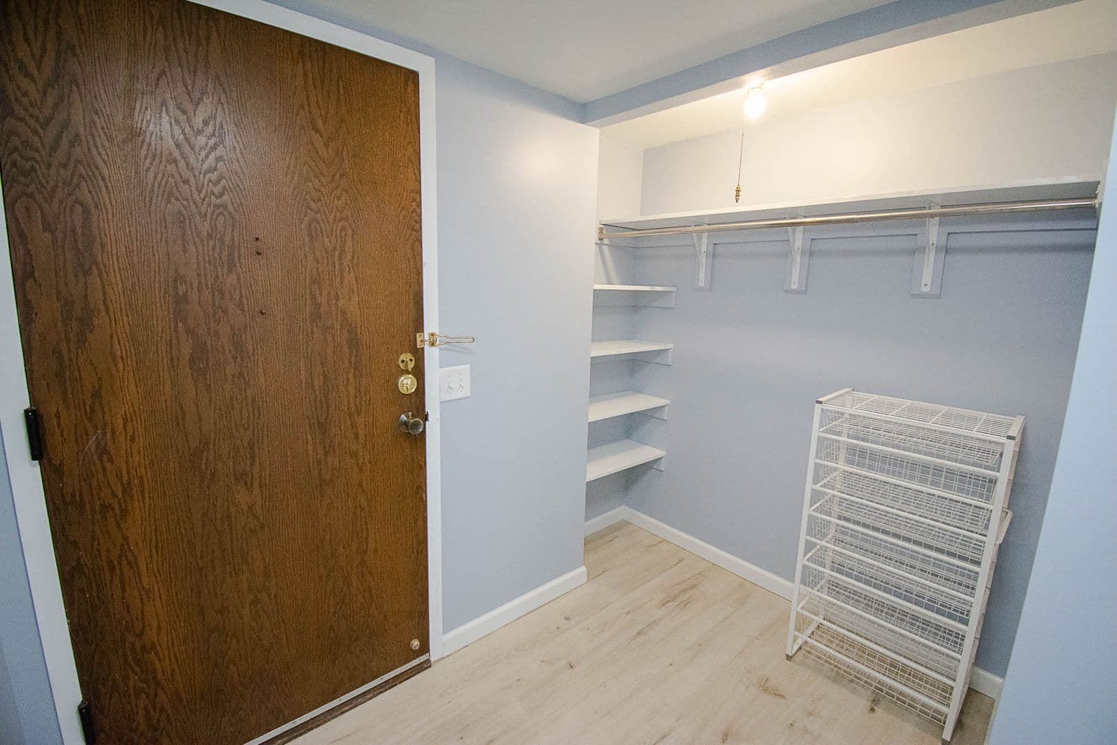 Rochester House: 207 5th Ave SW # 1001
