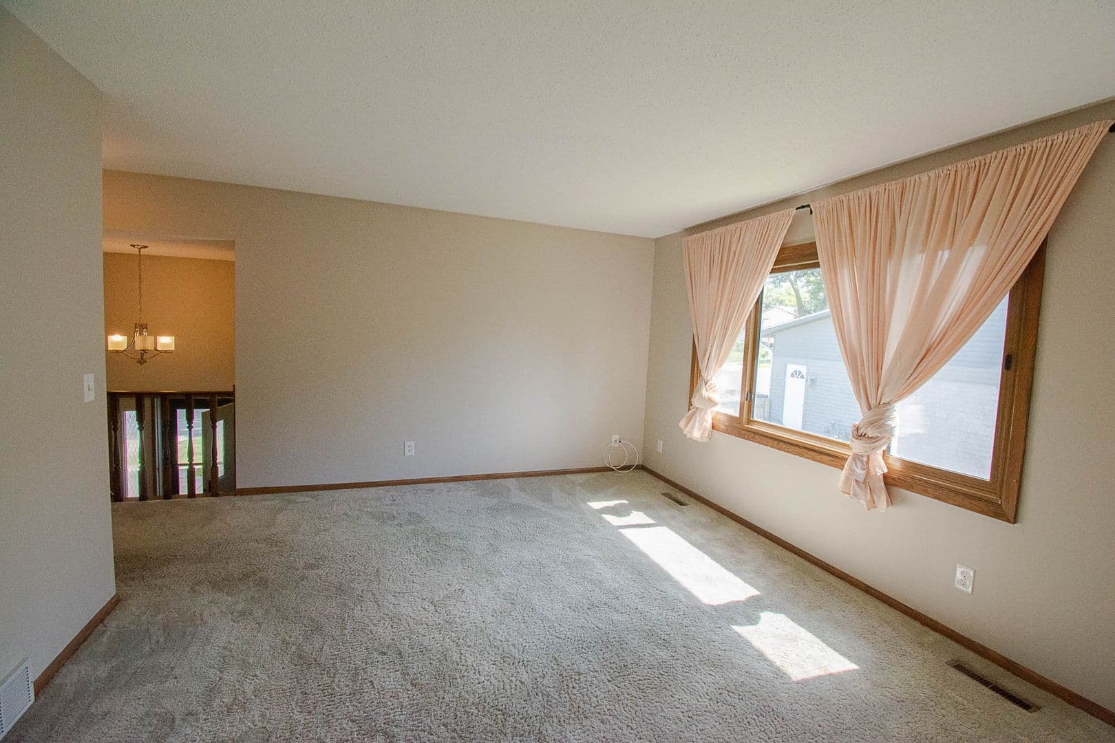 Rochester Apartment: 4433/4435 13th Ave NW