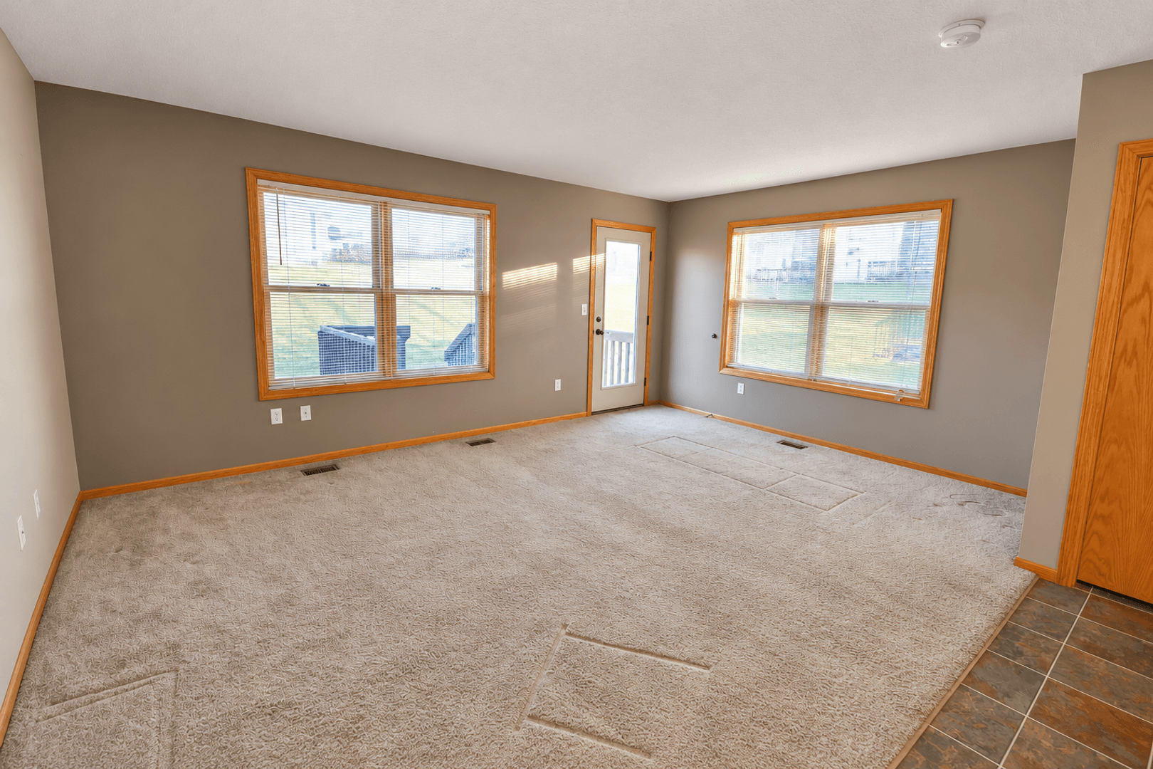 Rochester House: 4417 Heritage Pl NW
