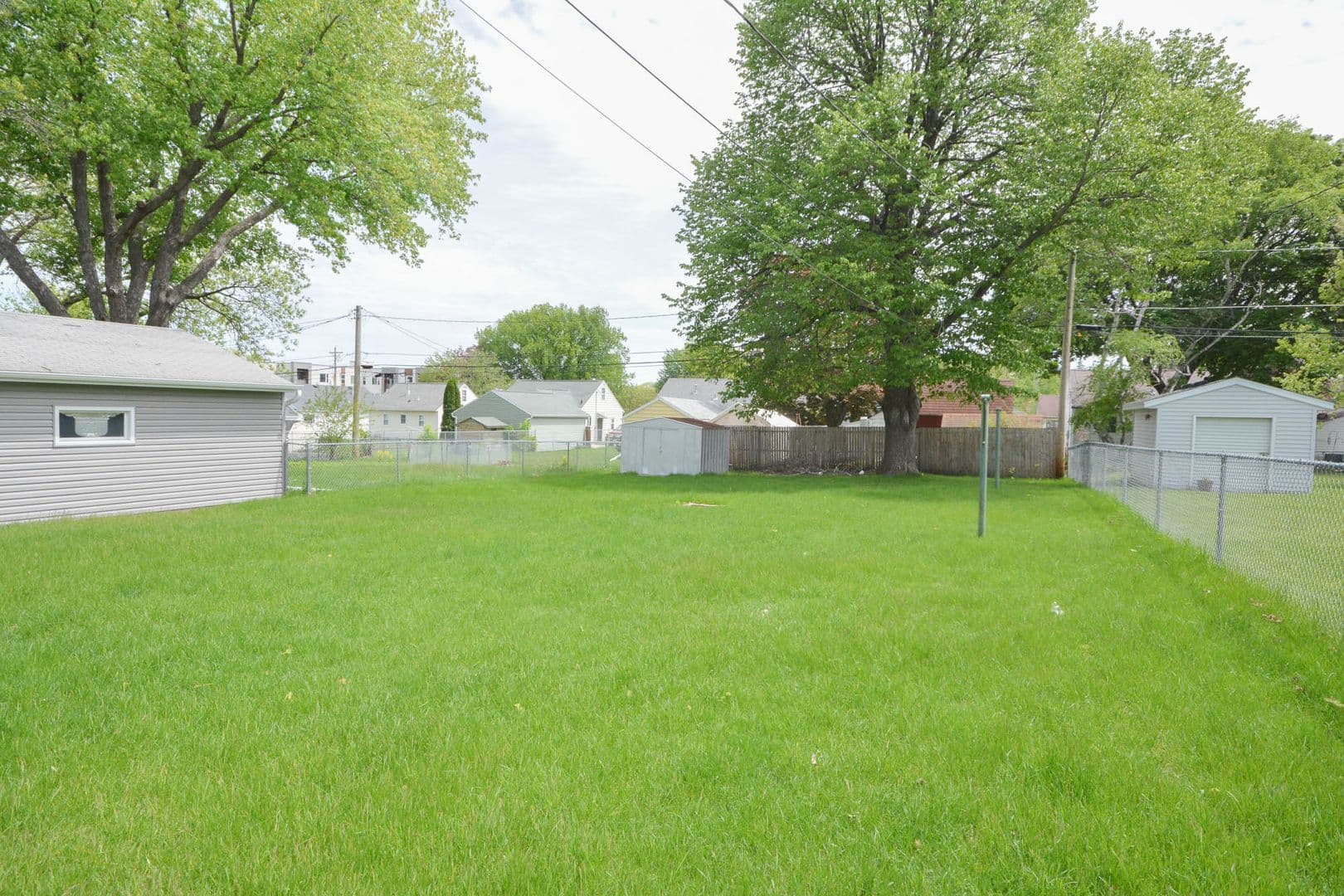 Rochester House: 316 18-1/2 Ave SW