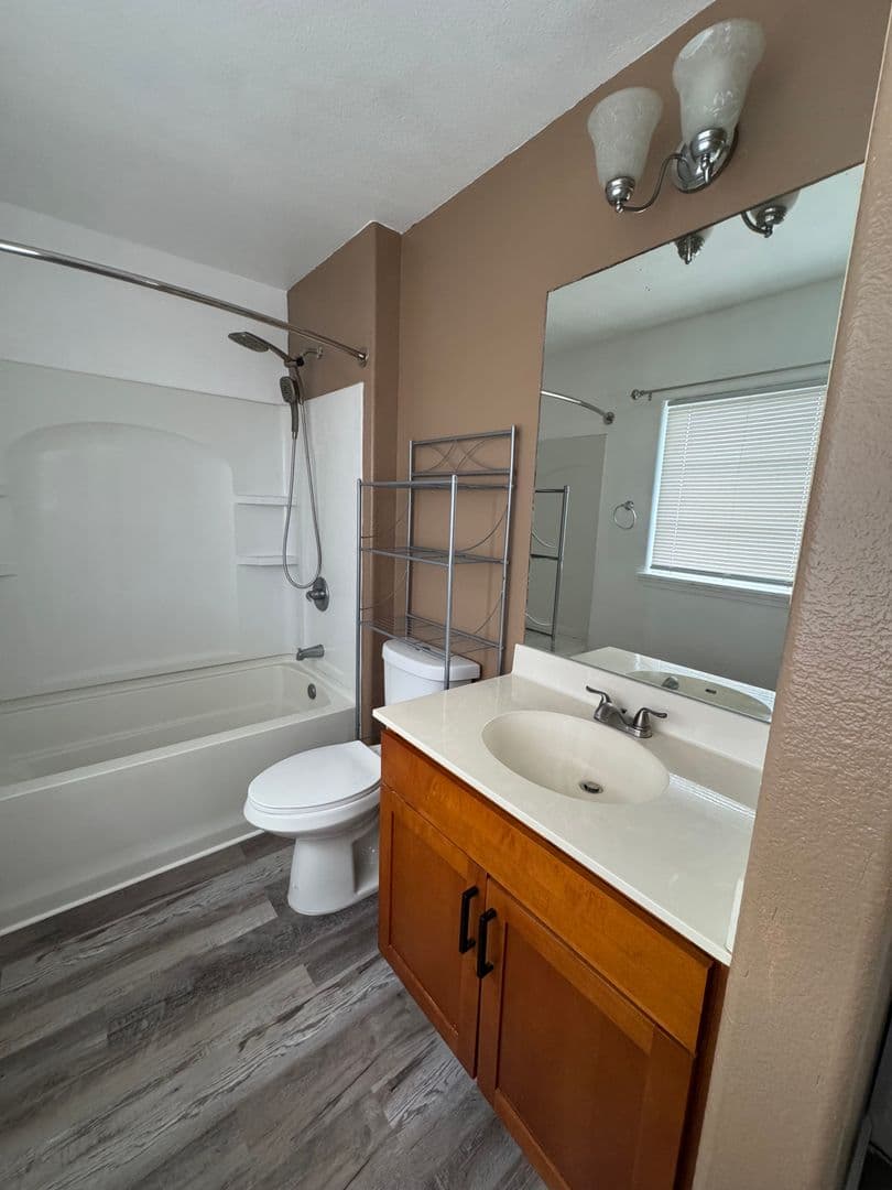 Kapolei House: 466 Kunehi St Apt 1101