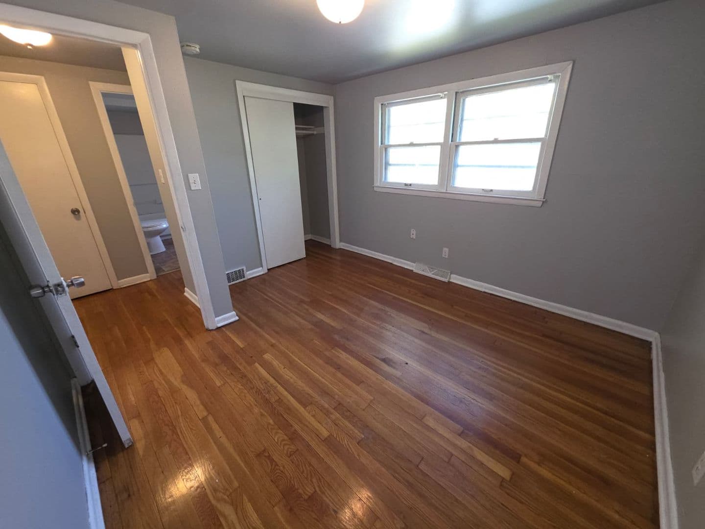 Milwaukee Apartment: 5812-5814 N 93rd St