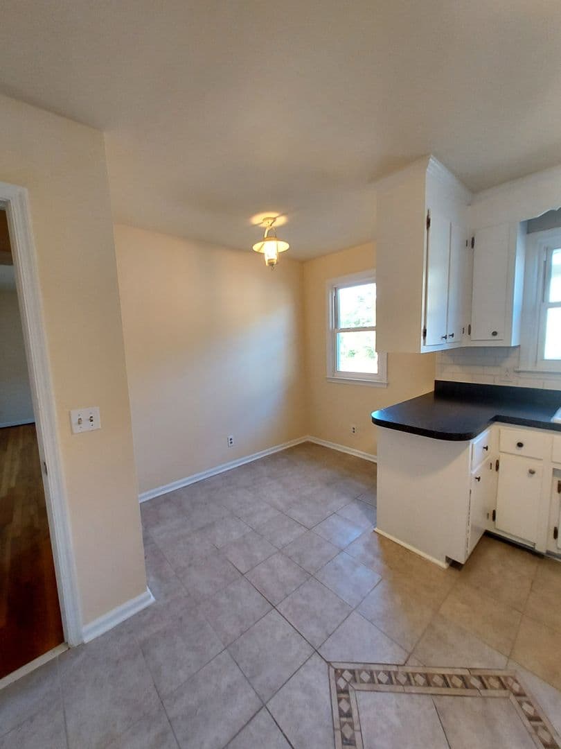 Hopewell Apartment: Cedar Level Rd. Apartments