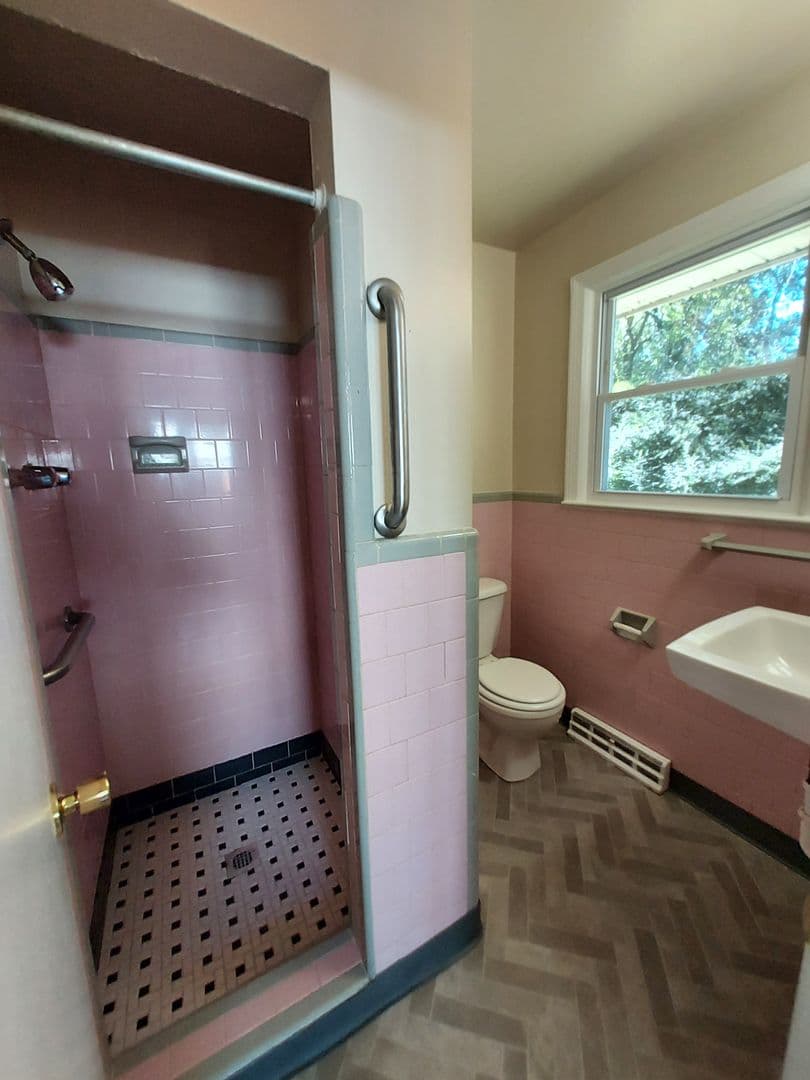 Hopewell Apartment: Ingram Sr. Property - See Below