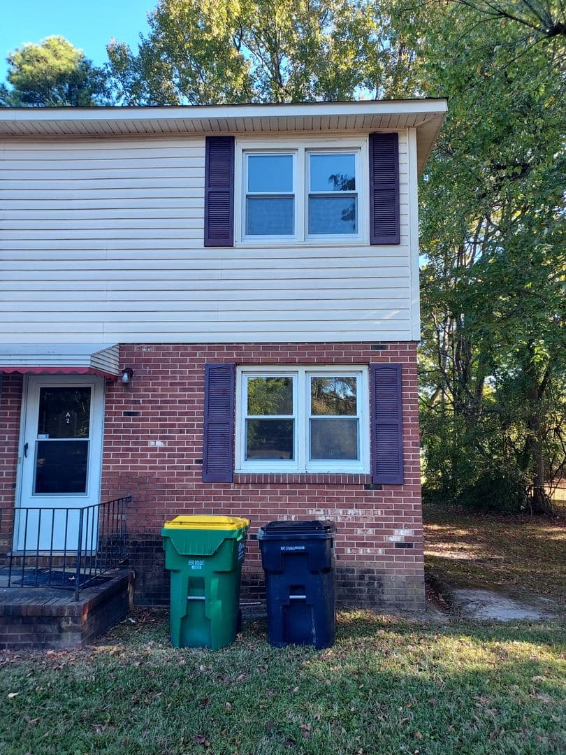 Hopewell Apartment: Cedar Level Rd. Apartments