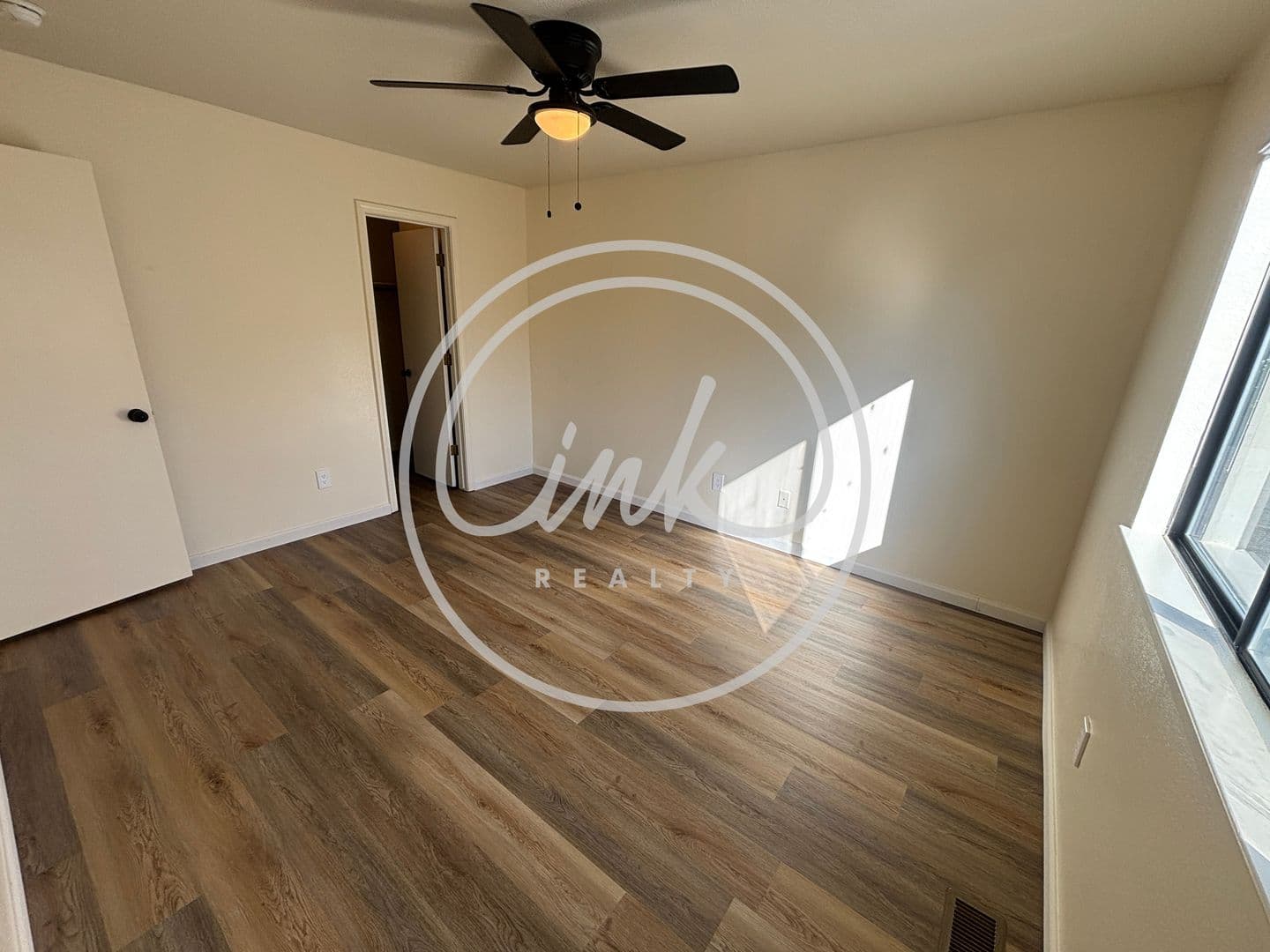 Gardnerville Apartment: 1377 Village Way