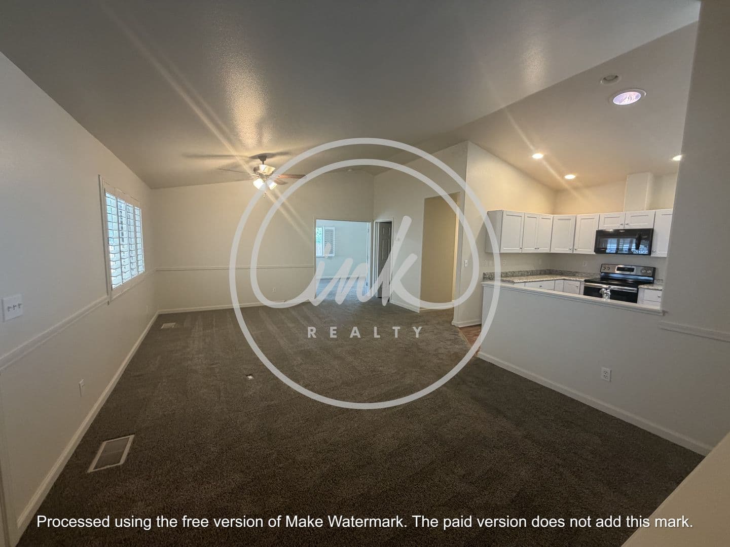 Gardnerville House: 1464 Garden Glen Court