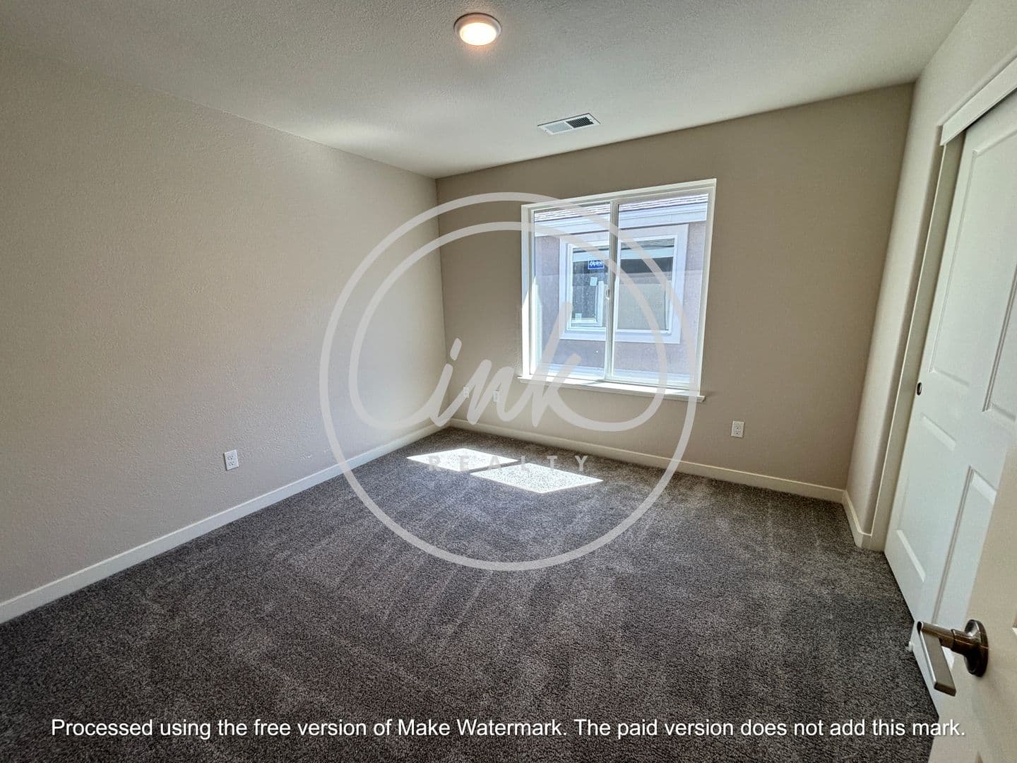 Gardnerville Apartment: 608 Crossing Circle