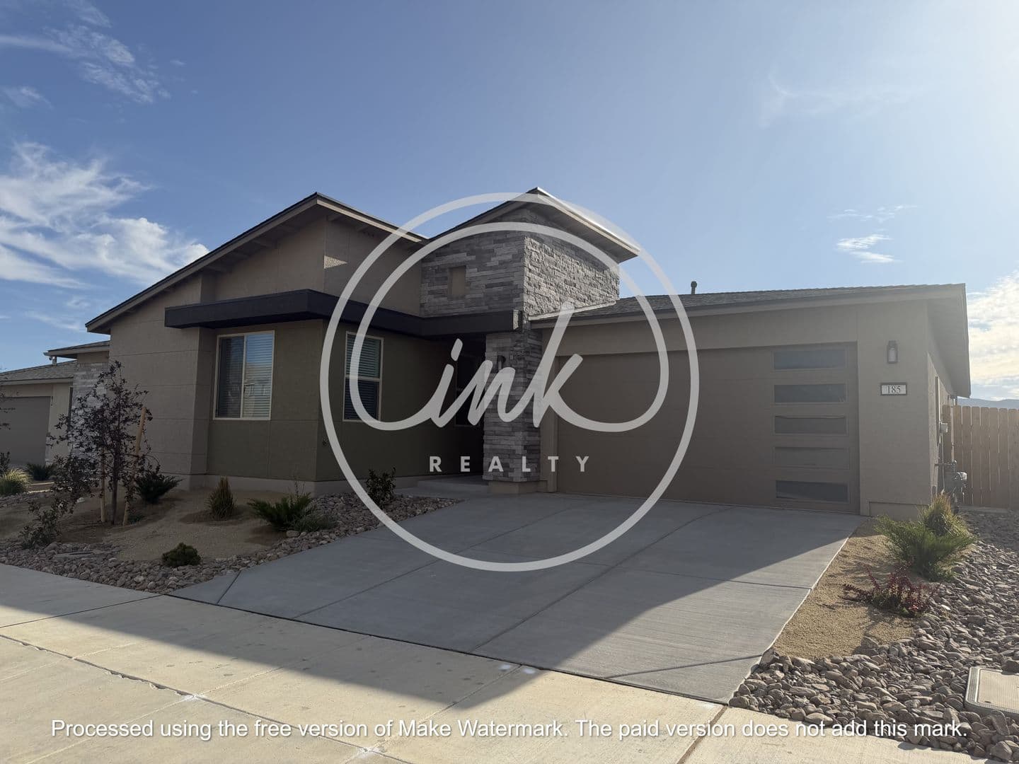 Carson City House: 185 Radiant Dr