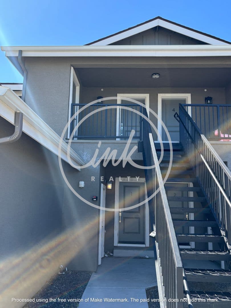 Gardnerville Apartment: 608 Crossing Circle