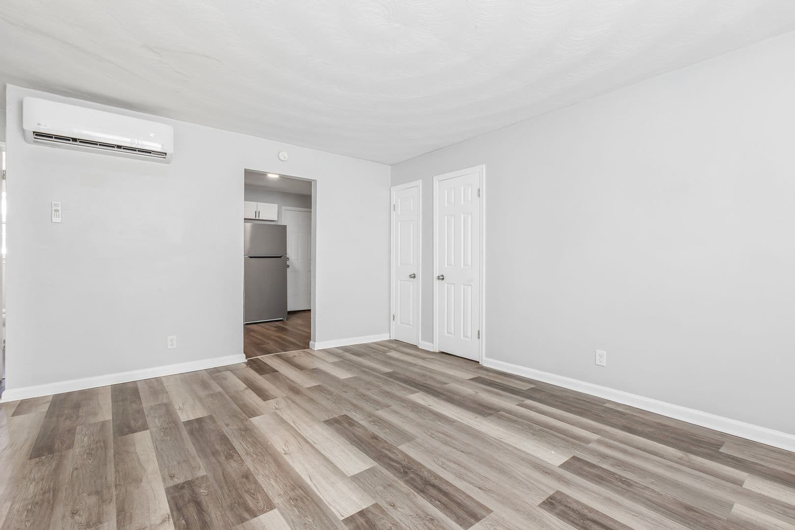 Norfolk Apartment: 3724 E. Princess Anne Road