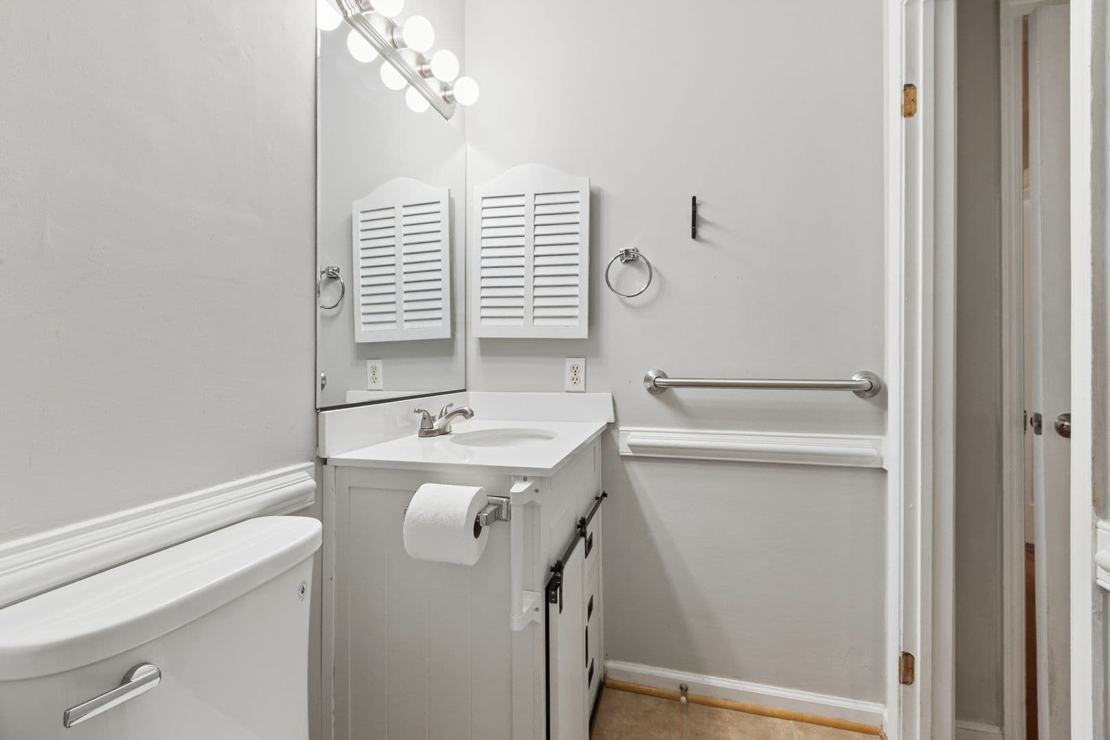 Virginia Beach House: 4800 Deming Court