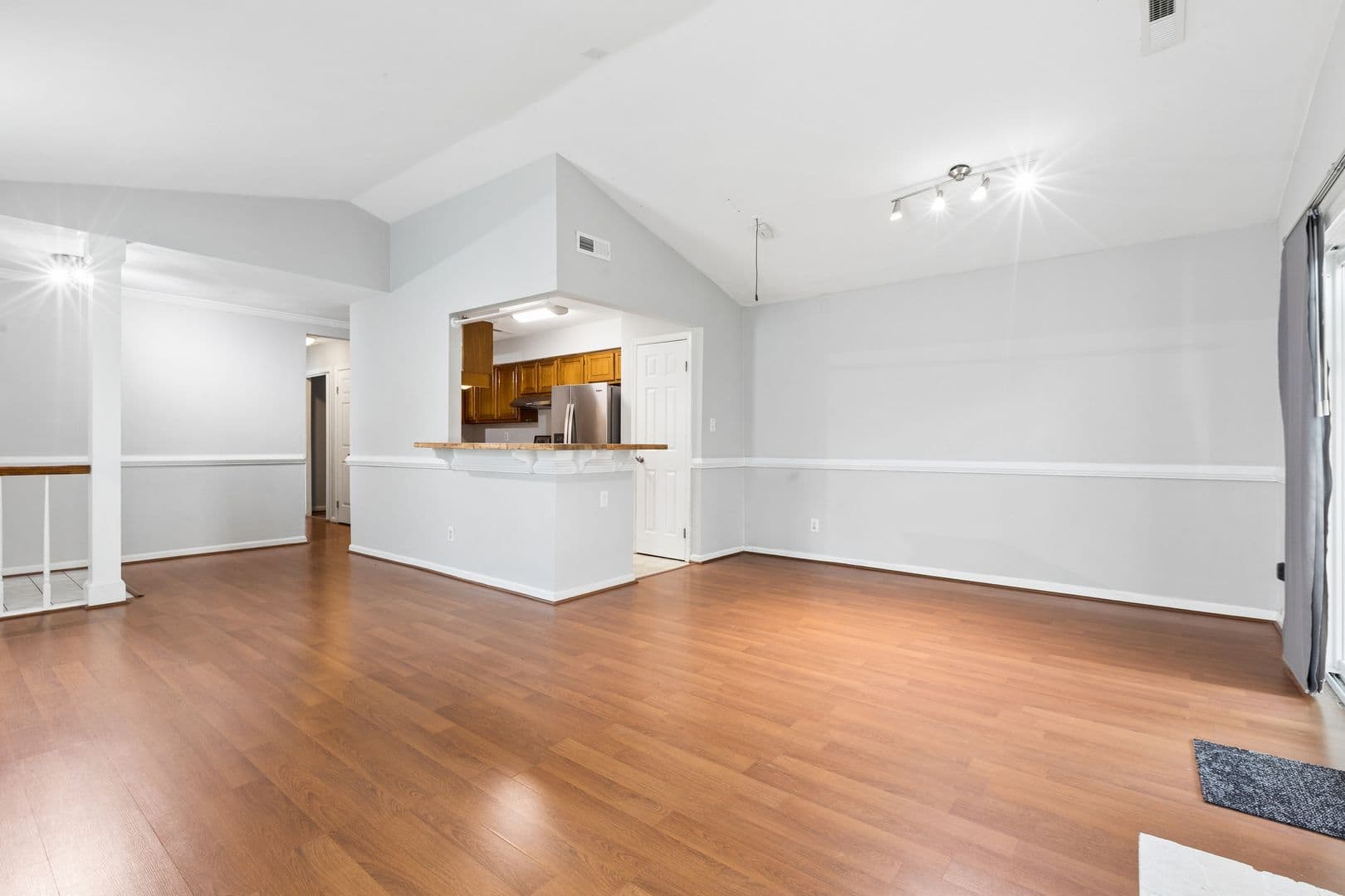 Virginia Beach House: 4800 Deming Court