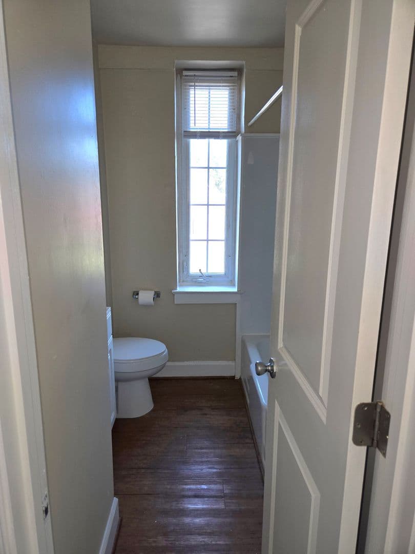 Portsmouth Apartment: 40 Afton Parkway